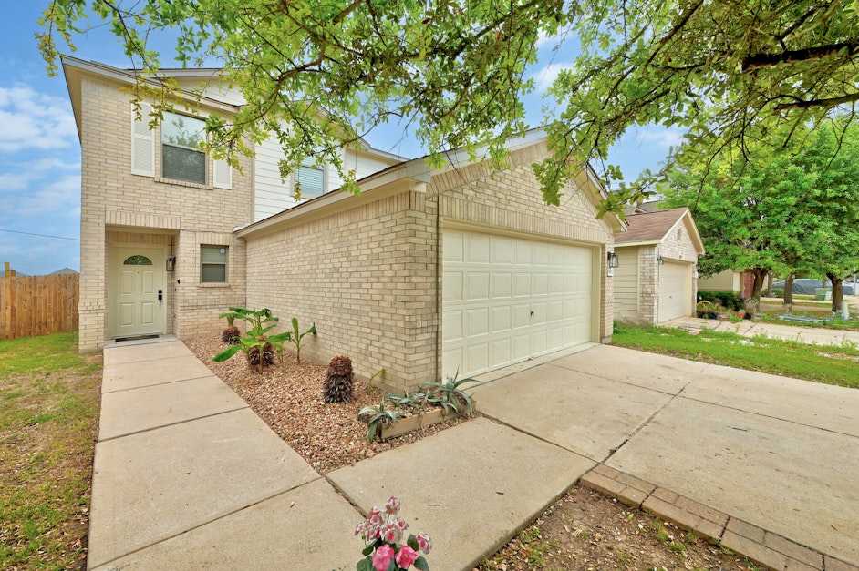 8812 Wiley Way, Austin, TX 78747, Presented by Brandi McDaniel, Compass